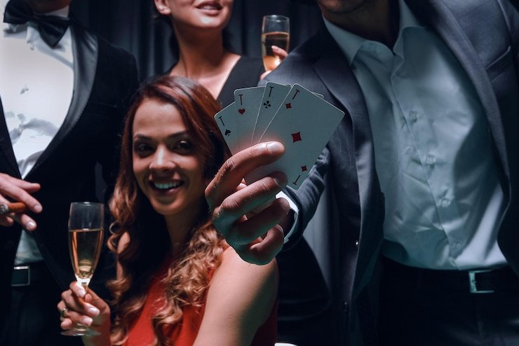 Privasi data saat verifikasi akun dewasa